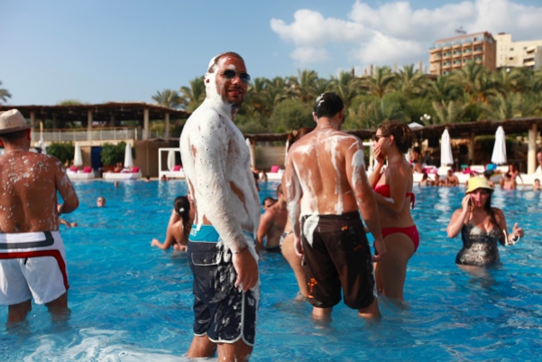 Dry Dry Dry Foam Party Part 1
